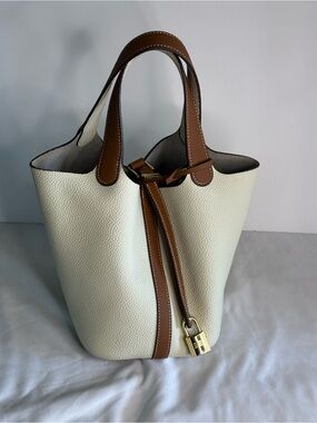 Leather Two-Tone Bucket Bag in Cream and Brown Includes Lock, Key and Insert
